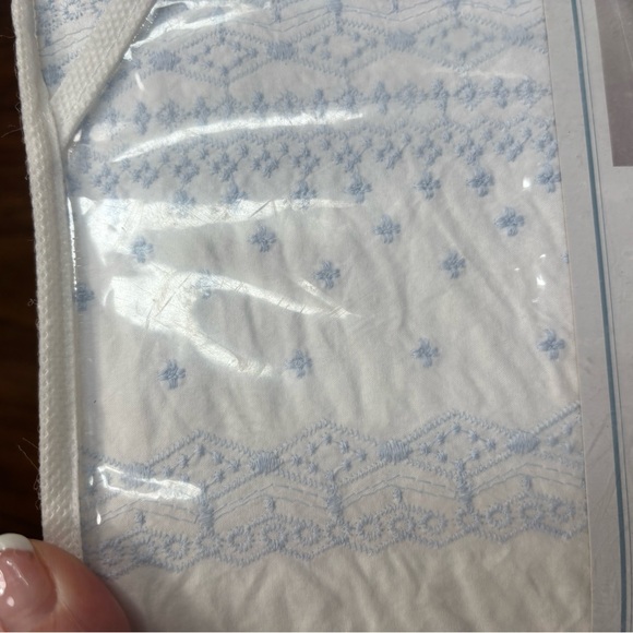 simply shabby chic 2 piece duvet cover set twin white blue embroidered - Picture 4 of 7